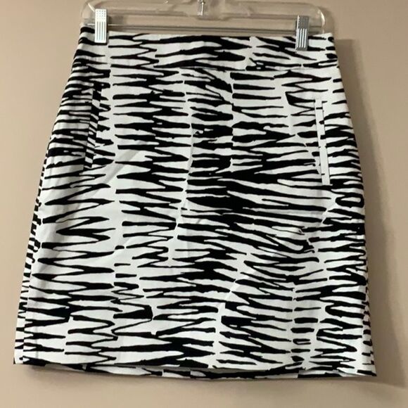 NWT Banana Republic x Trina Turk zebra print lined skirt 6 - Picture 3 of 8